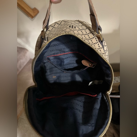 Tommy Hilfiger original mini backpack - Picture 7 of 11